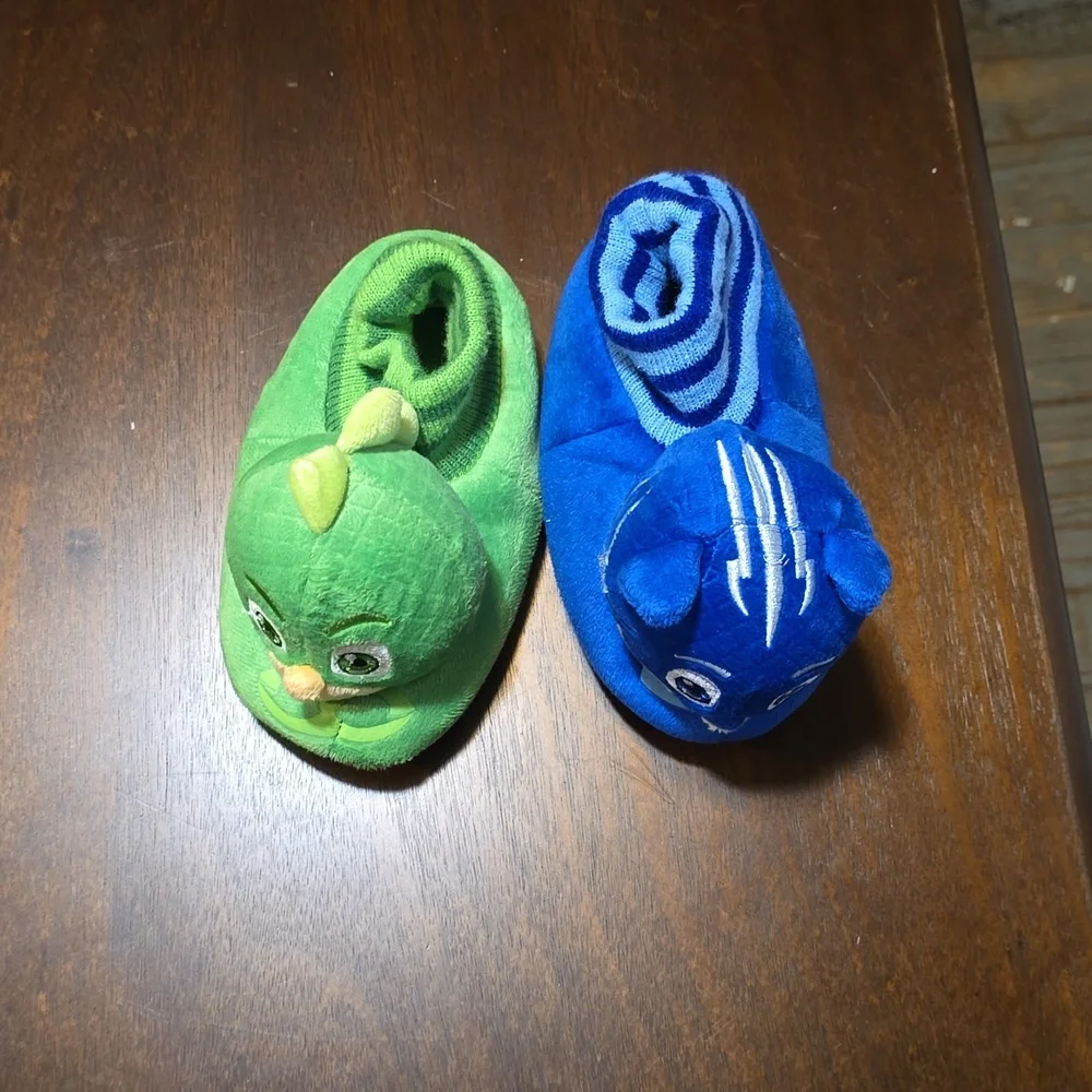 PJ Masks‎ Slippers size 9/10